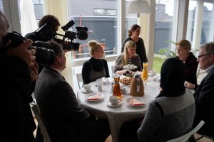 Statsminister Helle Thorning-Schmidt og borgmester Steen Christiansen var til te i Fiskens Kvarter
